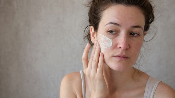 Comment bien choisir un masque apaisant pour les peaux réactives ?