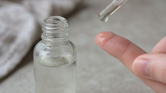 Notre avis après deux semaines d’utilisation d’un sérum éclat à la vitamine C