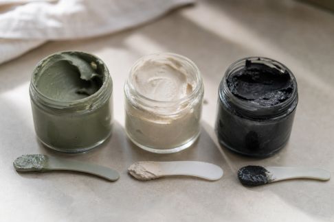 Comparatif express : trois masques purifiants bio pour peaux mixtes