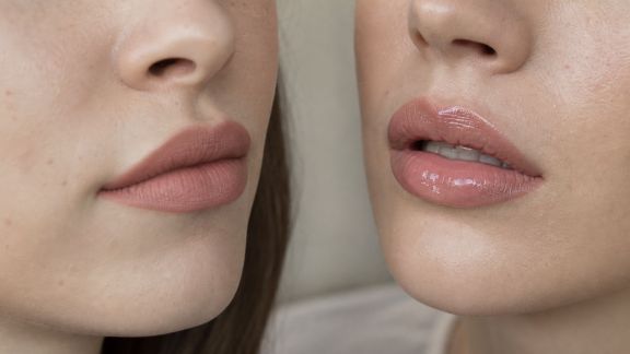 Rouge à lèvres mat ou glossy : comment choisir en fonction de son look